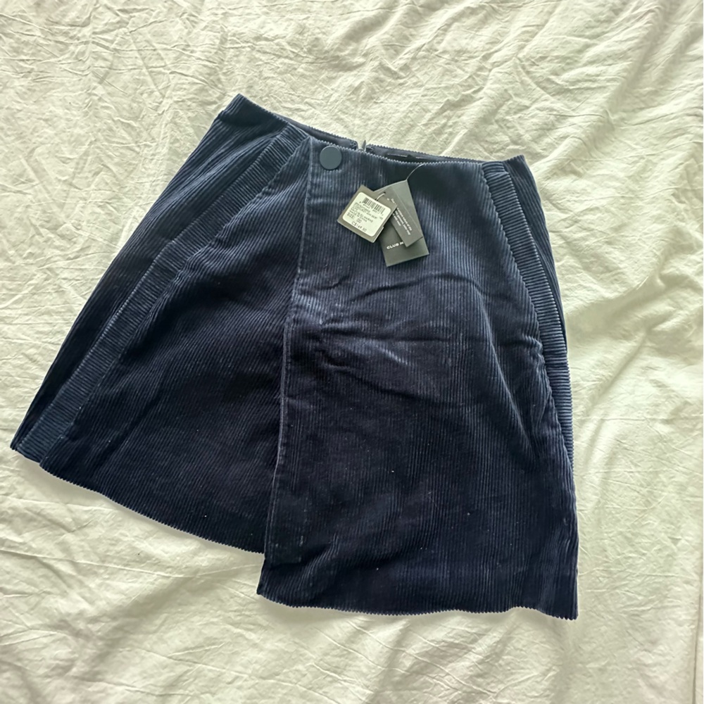 Navy Corduroy wrap Mini Skirt with pockets Club Monaco 00